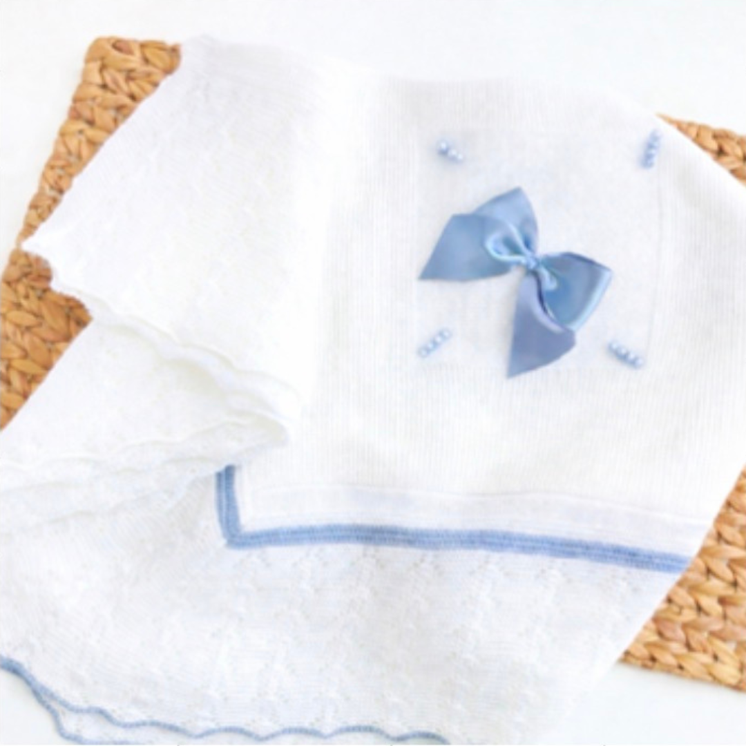 Toquilla Pétalo - Knitted Shawl