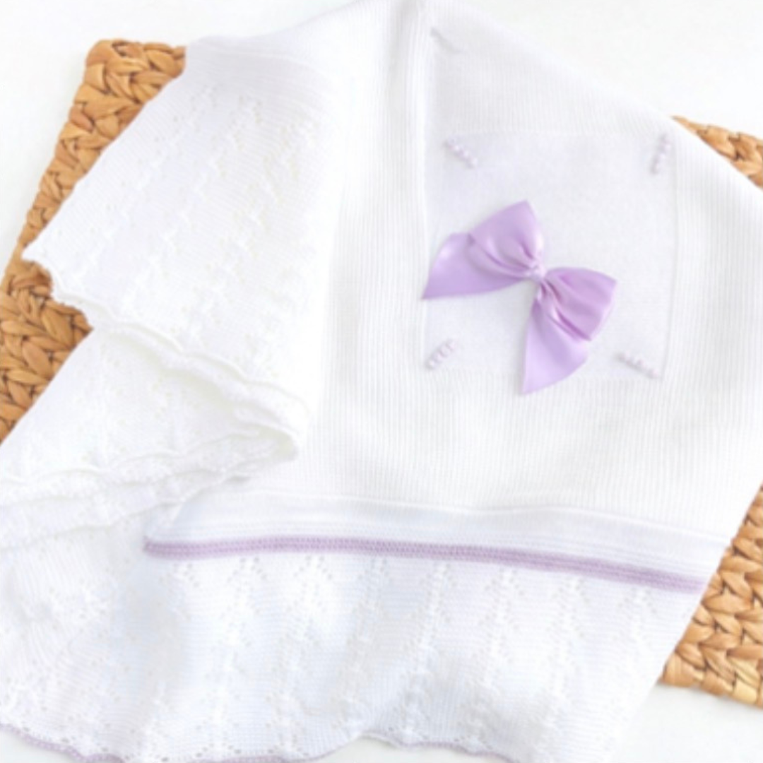 Toquilla Pétalo - Knitted Shawl